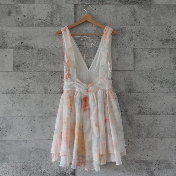 Abercrombie & Fitch - Flirty Drama Mini Dress - Size M - Picture 2 of 5